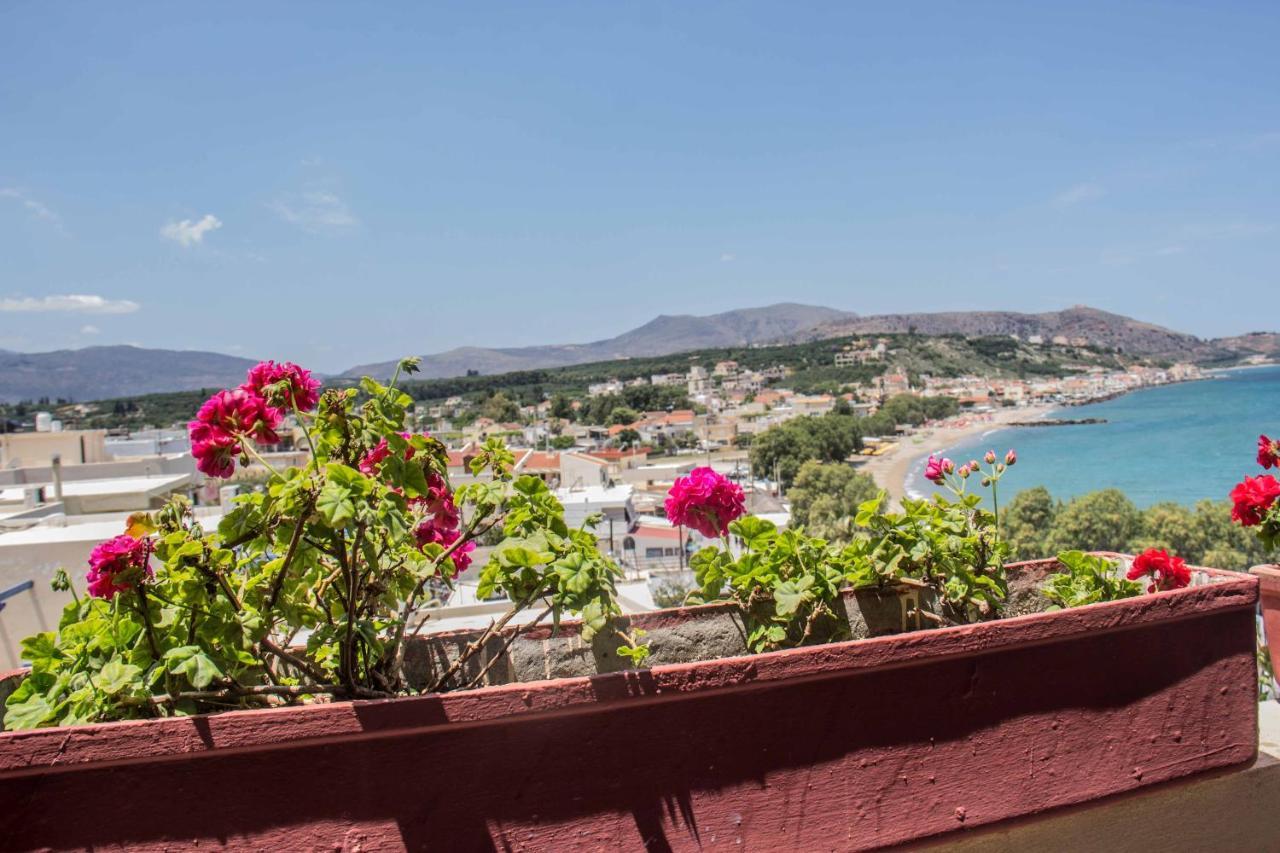 Villa Georgia Каливес Екстериор снимка
